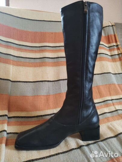 Сапоги женские