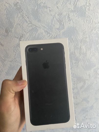 Коробка от iPhone 7 plus