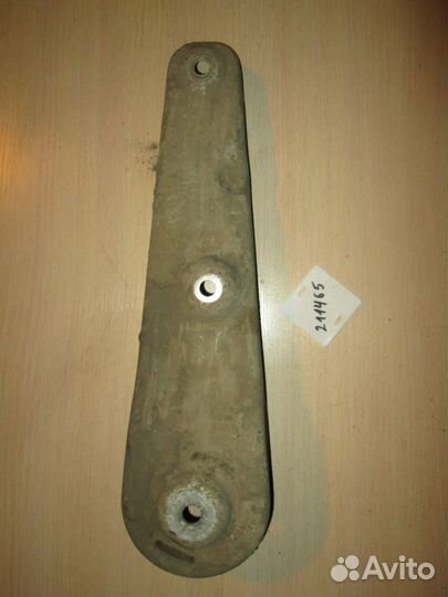 Тяга реактивная левая (BMW 7)