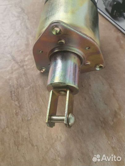 Втягивающее Ваз Классика Нива Стартера