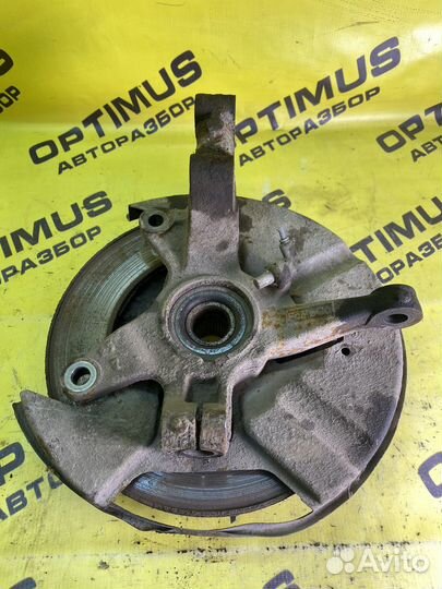 Кулак передний правый Mazda CX-7