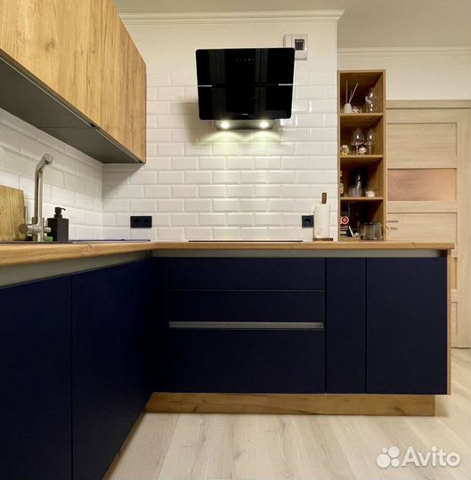 Угловая кухня с мдф фасадами
