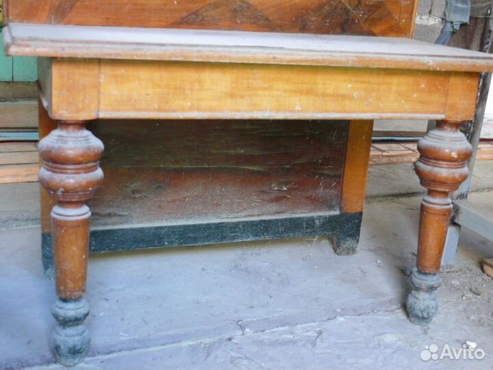 Зеркало с консолью старое