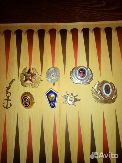 Значки-зажигалки-ножи-медаль