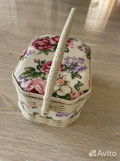 Сундучок для рукоделия