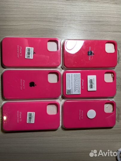 Чехол на iPhone 13