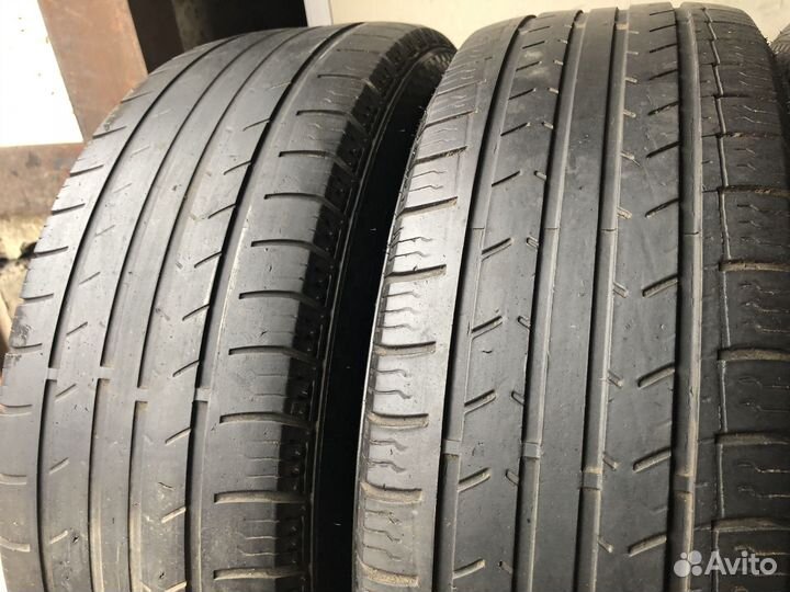 DoubleStar DS01 215/65 R16