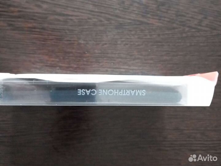 Чехлы на телефон