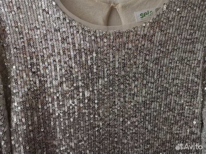 Платье нарядное 152