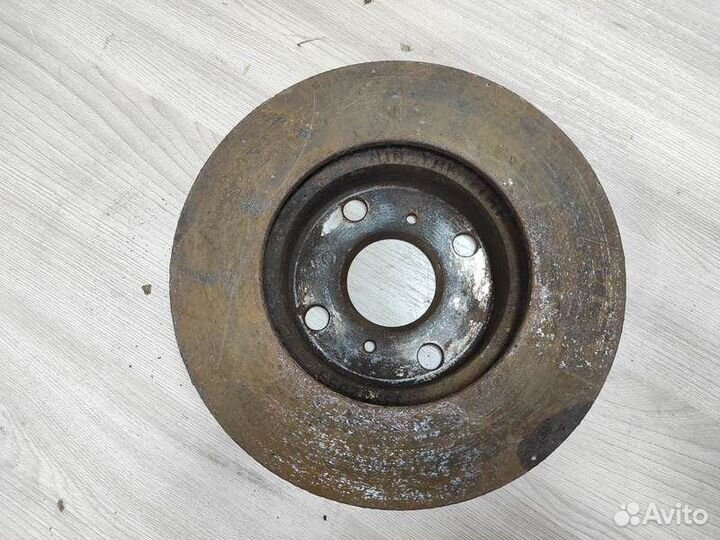 Диск тормозной передний Toyota Carina T170 с1988-1