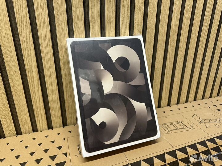 Планшет iPad Air 5th Generation Starlight 64