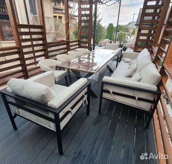 Мягкая садовая мебель