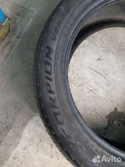 Pirelli Scorpion 265/45 R20
