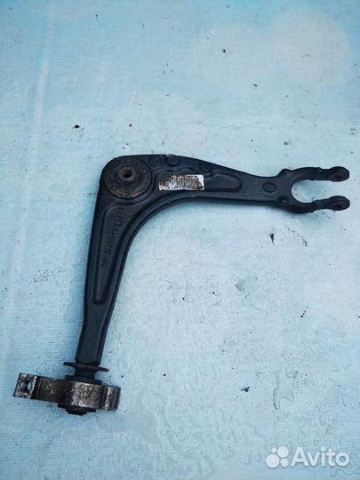 Рычаг передний правый 7aaa010451657