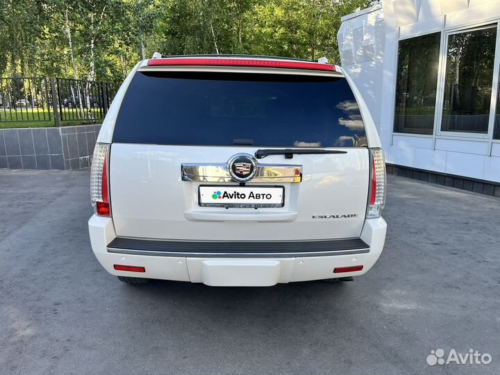 Cadillac Escalade 6.2 AT, 2014, 61 300 км