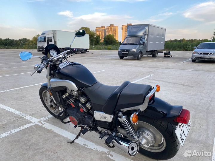 Yamaha V-MAX 1200