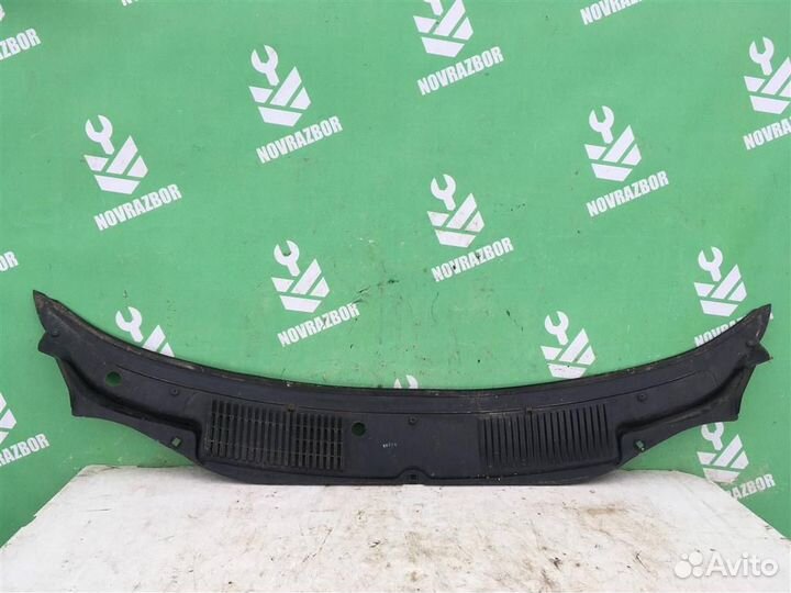 Решетка стеклоочистителя Фиат Пунто 176