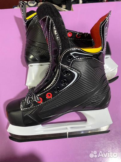 Коньки хоккейные VIK-MAX X3 SR(взрослые 44 р.)