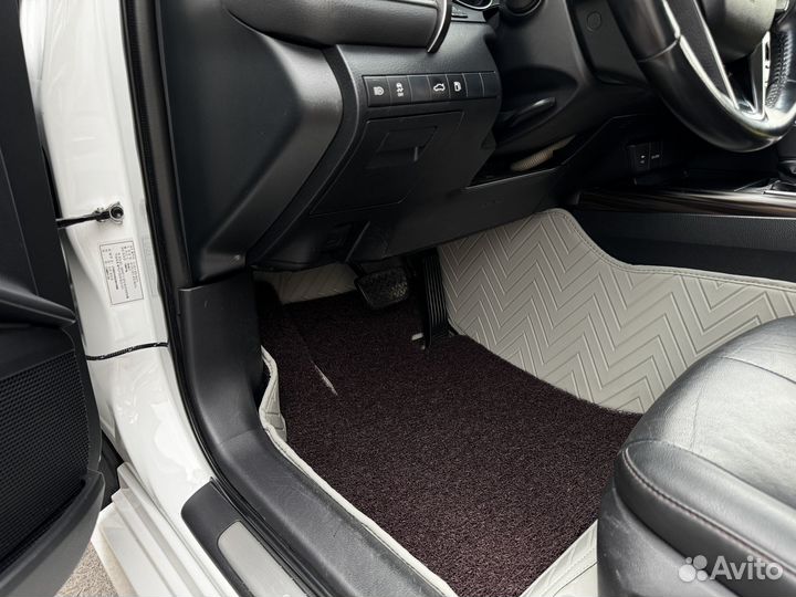 Автомобильные коврики premium