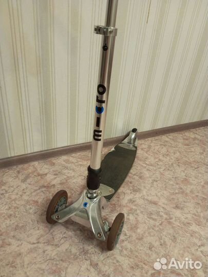 Самокат Micro Kickboard