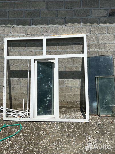 Окно пластиковое