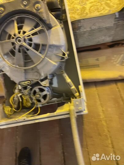 Стиральная машина бу на з/ч zanussi