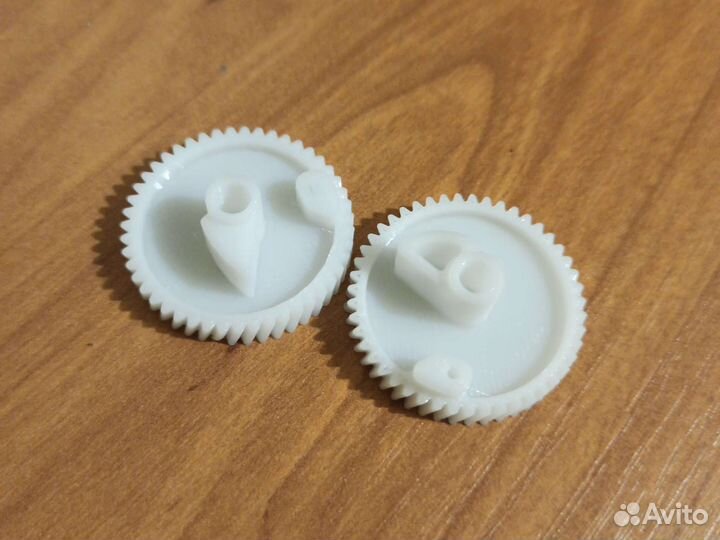 Шестерня замка багажника VAG Golf Polo Fabia Rapid