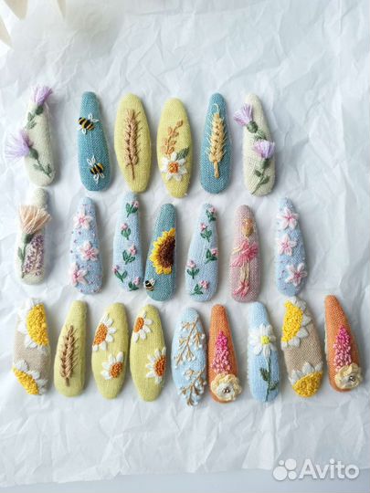 Заколки с вышивкой