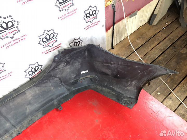 Бампер задний Toyota Corolla E180