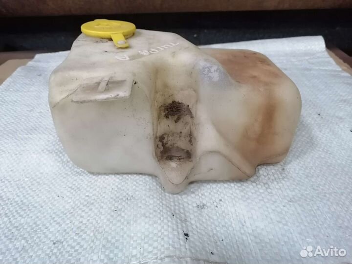 Бачок омывателя Opel tigra a