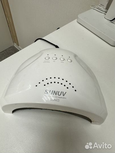 Лампа для ногтей