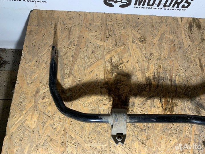 Стабилизатор поперечной устойчивости передний