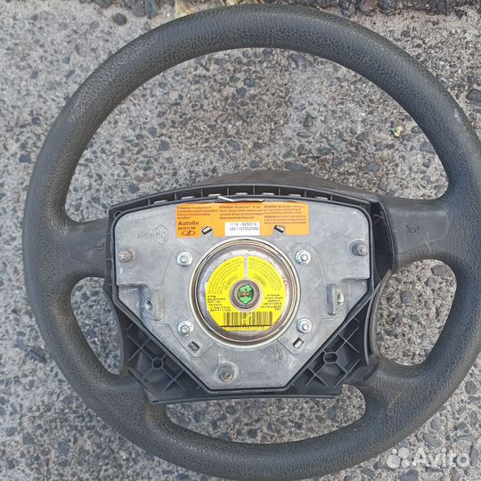 Руль с подушкой priora 1