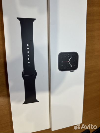 Часы apple watch se 44 mm 2020