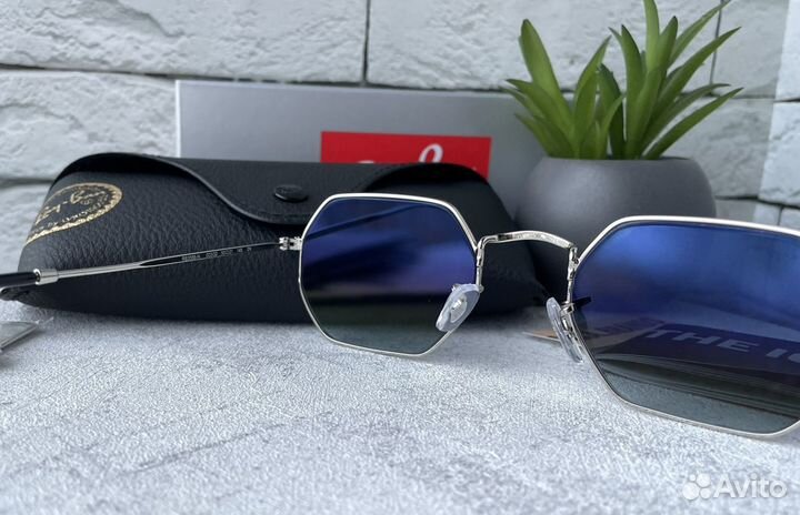 Солнечные очки rayban