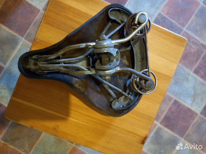 Седло СССР для велосипеда кожаное