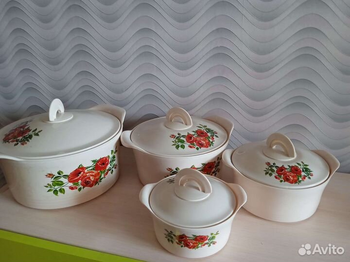 Набор термокастрюль новый
