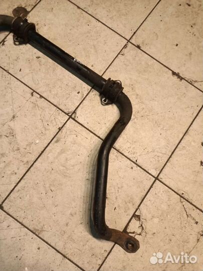 Передний стабилизатор Isuzu Rodeo