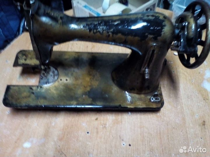 Швейная машина бу