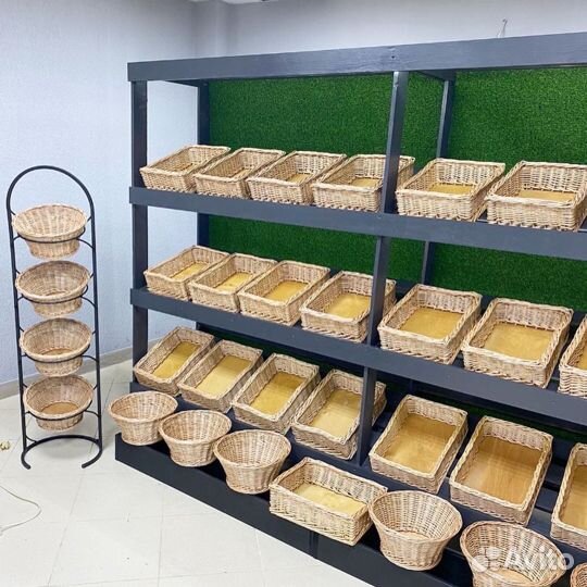Плетеные корзины и лотки