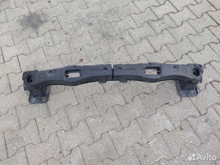 Кронштейн бампера брус бмв Х6 Е71 Е70