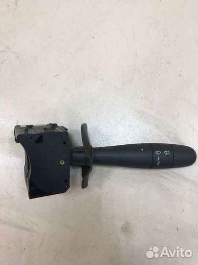 Переключатель подрулевой стеклоочистителя