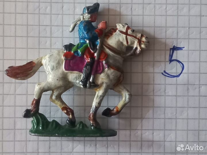 Оловянный солдатик, старинный