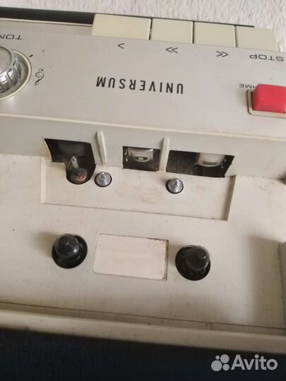 Кассетный магнитофон universum ST 2723