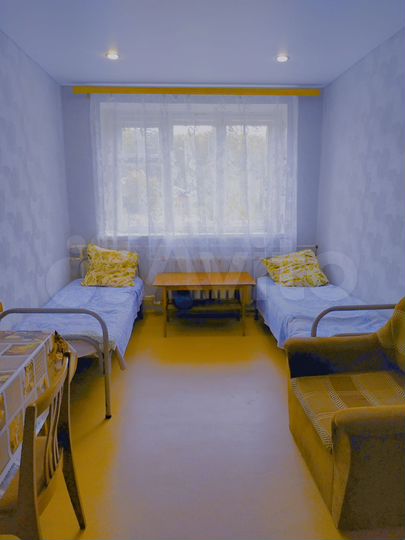Комната 16 м² в 5-к., 2/2 эт.