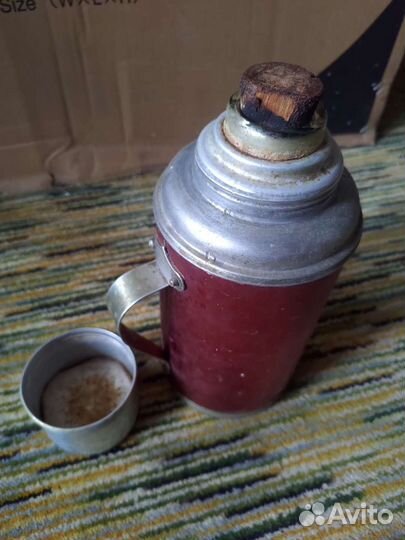 Термос китайский времён СССР малый