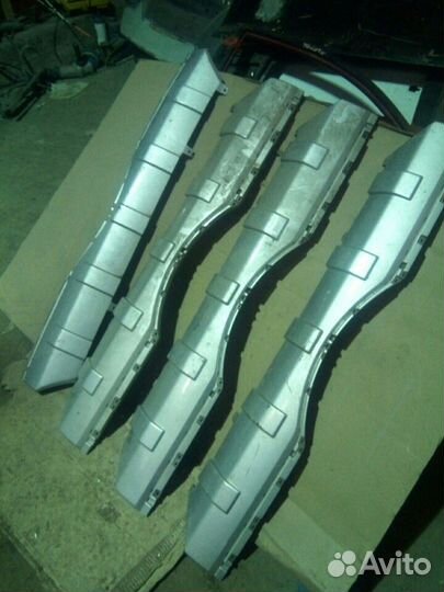 Накладка заднего бампера Mitsubishi Pajero 2006-20