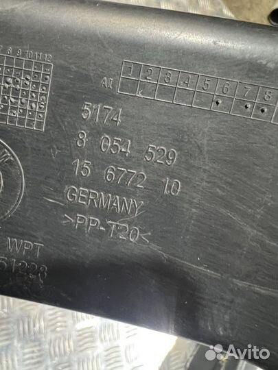 Декоративная крышка BMW F30 F32 B48 бензин