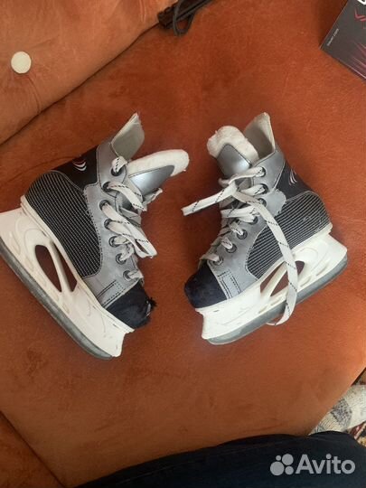 Коньки хоккейные детские 32 размер