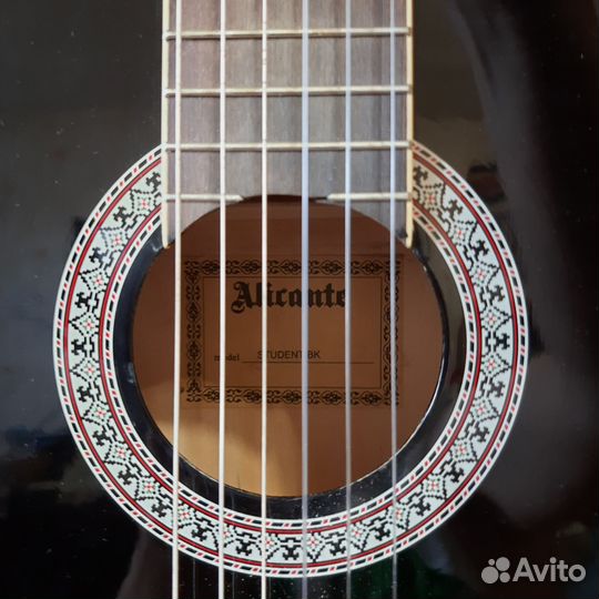 Классическая гитара